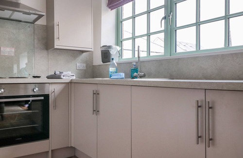 Mitcheldean House | OSTLERS, pet friendly, character holiday cottage in Mitcheldean