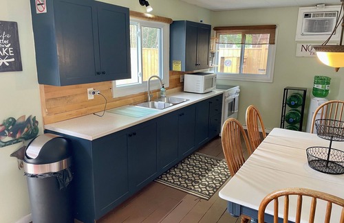 Harwood Cottage | Ostrander's 3 Bedroom Cottage on Rice Lake