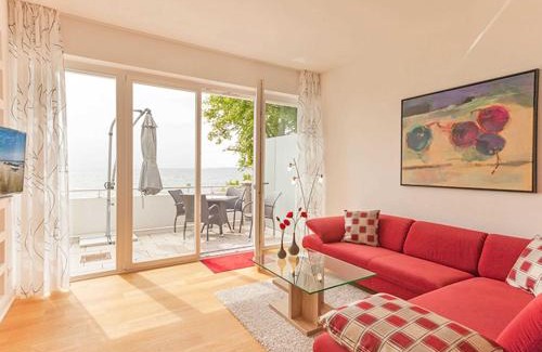 Sassnitz Villa | Ostseeresidenz Sassnitz - WG 5 mit Sauna, Terrasse, Meerblick