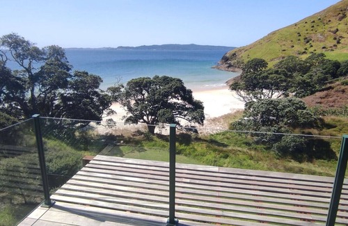 Opito Bay House | Otama Beachfront - the beach at your door