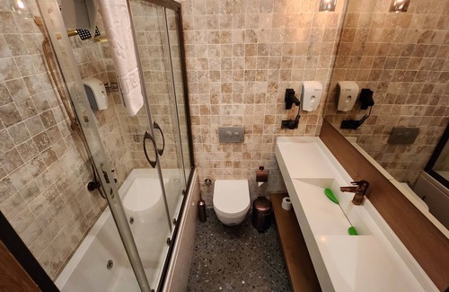 Bornova Bed & Breakfast | Otel Barry