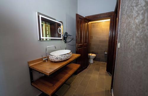 Arnavutkoy District Hotel | Otel İstasyon