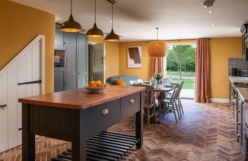 Charlton-on-Otmoor Cottage | Otmoor House - Beckley, Near Oxford