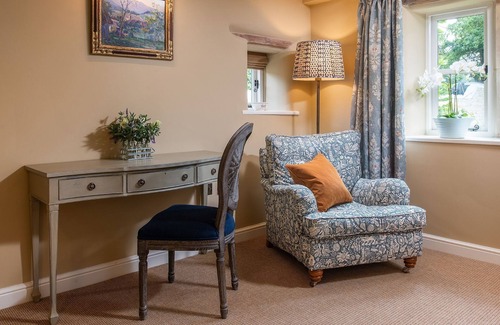 Charlton-on-Otmoor Cottage | Otmoor House - Beckley, Near Oxford