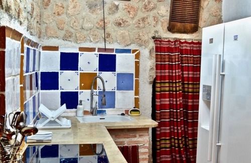 Sayaton Cottage | OTOMBO RURAL HOUSE. SAYATON