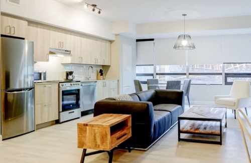 Byward Market - Parliament Hill Apartment | Ottawa - The Met Studio
