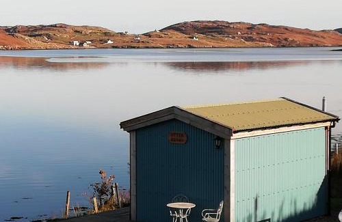 Ardroil Ski Chalet | Otter Bothy