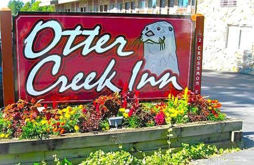 Alexandria Bay Hotel | Otter Creek Inn