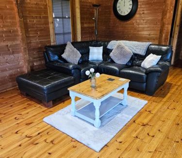 Exebridge Apartment | Otter lodge, Lakeside Lodges