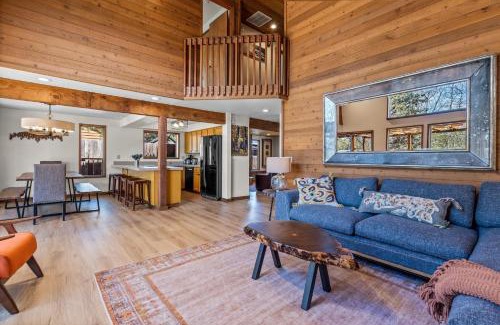 Tumalo House | Otter River Lodge