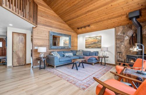 Tumalo House | Otter River Lodge