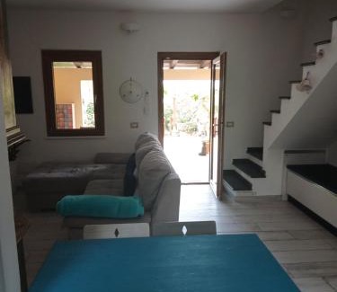 Porto Ottiolu House | Ottiolu House villa 50m from beach