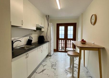 Lastres Apartment | Otto's Home Horizonte