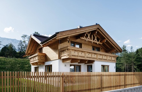 Sautens Ski Chalet | Ötztal- Sennerhäusl - Luxurious dream vacation home in the Ötztal at the forefront