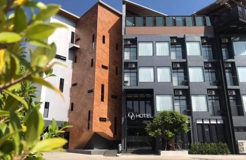 Phitsanulok Hotel | OU HOTEL