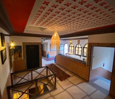 Bou Tharar Bed & Breakfast | ouberge bleu ciel