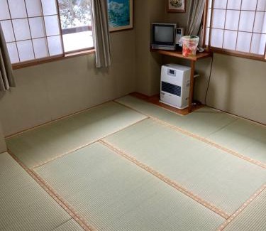 Yuzawa Cabin | Ouji Penshon Naeba