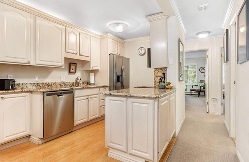 Vail Condo | Our 2BR is a Fall Favorite, Close to Vail for Dining & Shopping, and Gore Creek for Fishing!