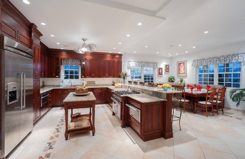 East End House | Our Cayman Cottage: Spacious Family Beach House w/Pool, Spa, Kayaks, + Arcade Room
