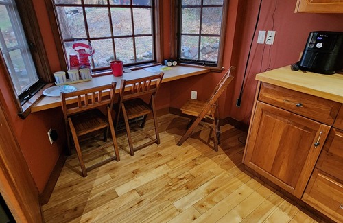 Des Moines House | Our Family Retreat on 2.5 acres