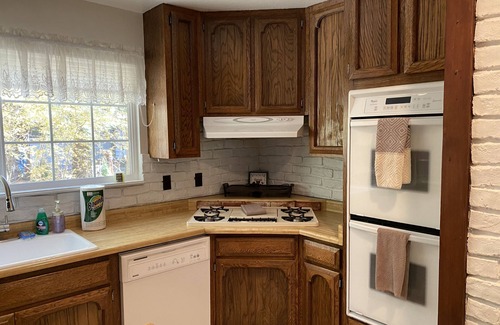 Round Hill Village House | Our Family Vacation Home is Yours! Minutes to Skiing & Beaches. PRMT# DSTR0825P