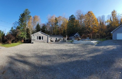 Highlands East House | Our Happy Place: Hot Tub & Trail Access: STR25-00043