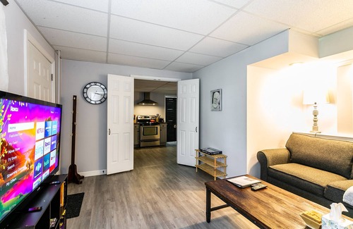 Kennesaw Apartment | Our House In The Middle Of The Street