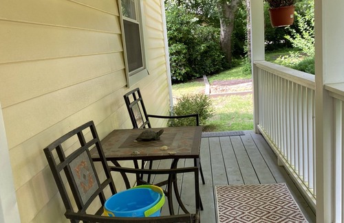 Haversham House | Our House Is A Very, Very, Very Nice House. MINIMUM ONE WEEK STAY