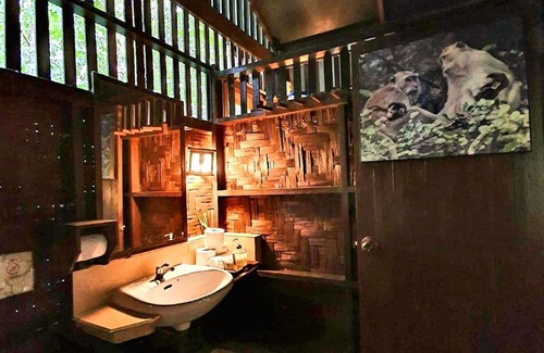 Khlong Sok Hotel | Our Jungle House