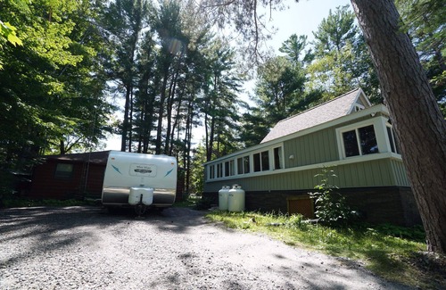 Gravenhurst Cottage | Our Lady of Kahshe Lake Cottage