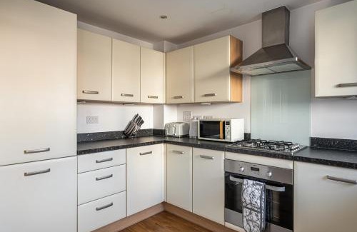 Bedford Apartment | Our latest stunning property by Our Home Short Stays free parking super fast WiFi large back garden and crisp hotel white linen