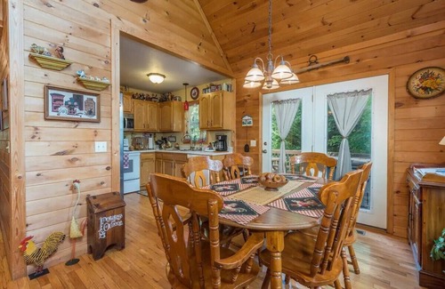 Burnsville Cabin | Our Mountain Hideaway Cabin