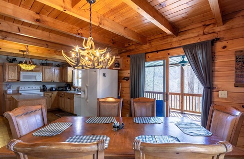 Hidden Lake Cabin | Our Neck of the Woods at Hidden Lake - canoeing, fishing