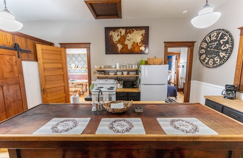 Munising House | OUR PLACE INN MUNISING- Make Summer Memories in Munising – Stay Near the Water!