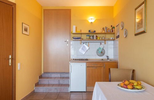 Magomadas House | Our sea view house offers space on 400 square meters for 2-10 people