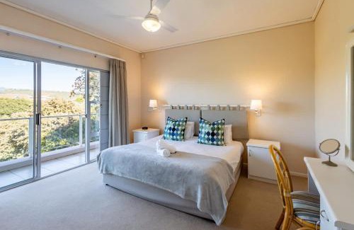 Robberg Beach Villa | Our Seaside Villa - Walk to R 5 Beach