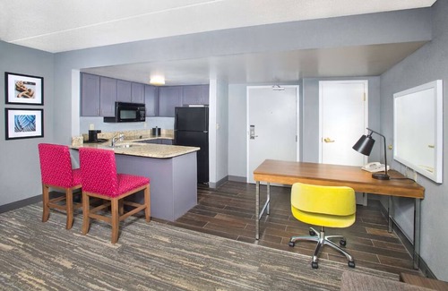 Parole Hotel | Our Welcoming Suite in Annapolis Near Historic Downtown