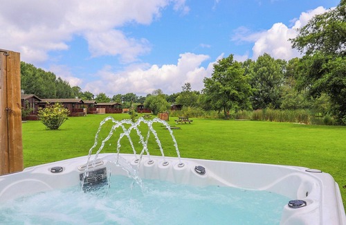 Storwood Ski Chalet | Our wonderful waterview lodges are situated around one of our beautiful lakes.