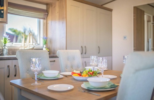 St George Ski Chalet | Our WOW Lodge sets the standard for luxury accommodation.