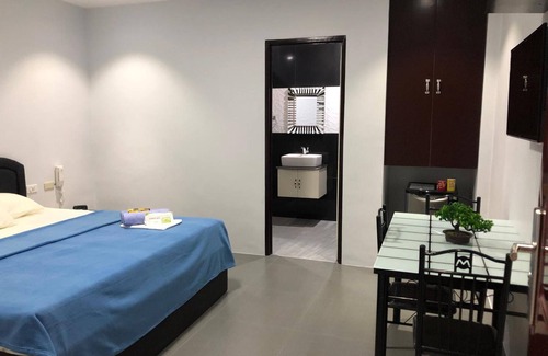 Barretto Hotel | Out Back