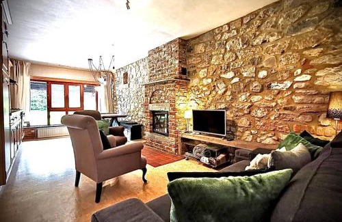 Mariembourg Apartment | Out & LODGE Prunelliers