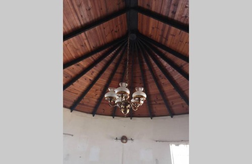 Pinetown House | 'Out of Africa' on the Highway