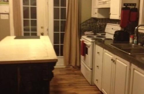 Pouch Cove House | Out Port Living Close To St. John's with FREE WIFI and all the comforts of home!