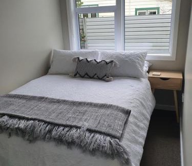 Picton House | Outback on Broadway