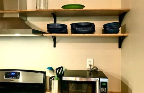 Athens Apartment | Outdoor Adventure Near Ohio University 2BR/1BA
