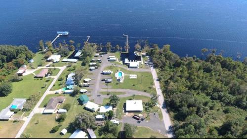 Crescent City House | Outdoor Adventure Retreats - Crescent Fish Camp, RV Resort & Marina