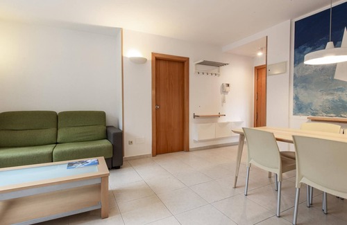 Les Escaldes Apartment | Outdoor Comfort Valira West