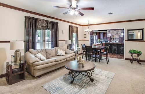 Huntcliff House | Outdoor Dining, Grill & Yard: Eastover Gem!