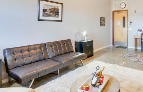 Del Norte Apartment | Outdoor Haven Del Norte Apartment Near Skiing!
