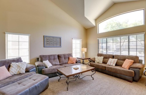 Canyon Trails House | Outdoor Living Space Sunny Retreat in Goodyear!